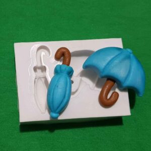 Mônica Guarda chuvas