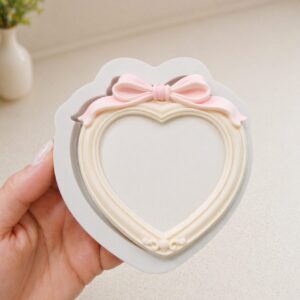 Moldura Jardim Coração